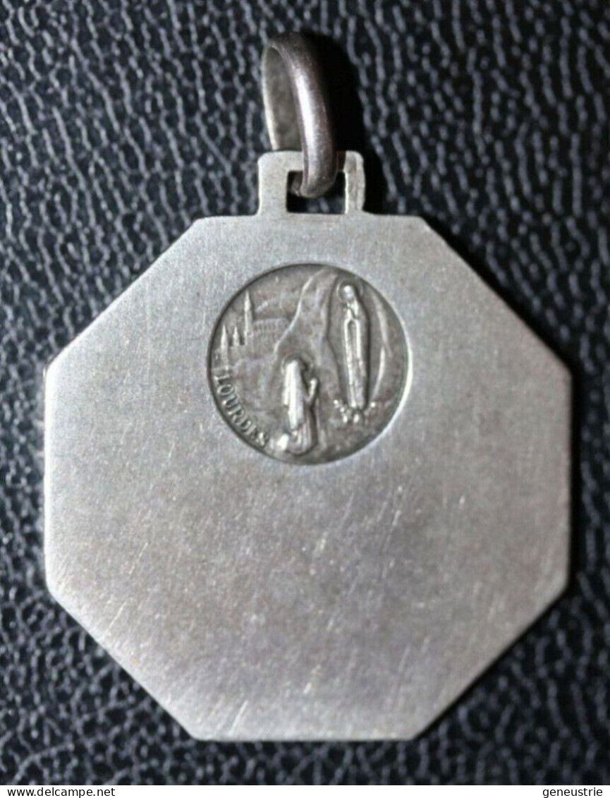 Grosse Médaille Religieuse Milieu XXe Argent 800 "Notre-Dame De Lourdes" Religious Medal - Godsdienst & Esoterisme