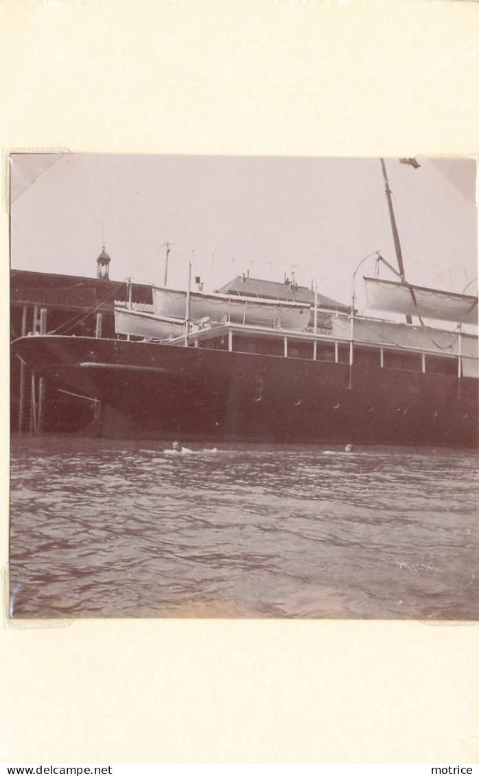 STEAMER - Bateau D'excursion, Calais Boulogne Sur Mer ?(photo Années 1900, Format 8,4cm X 8,4cm) - Schiffe