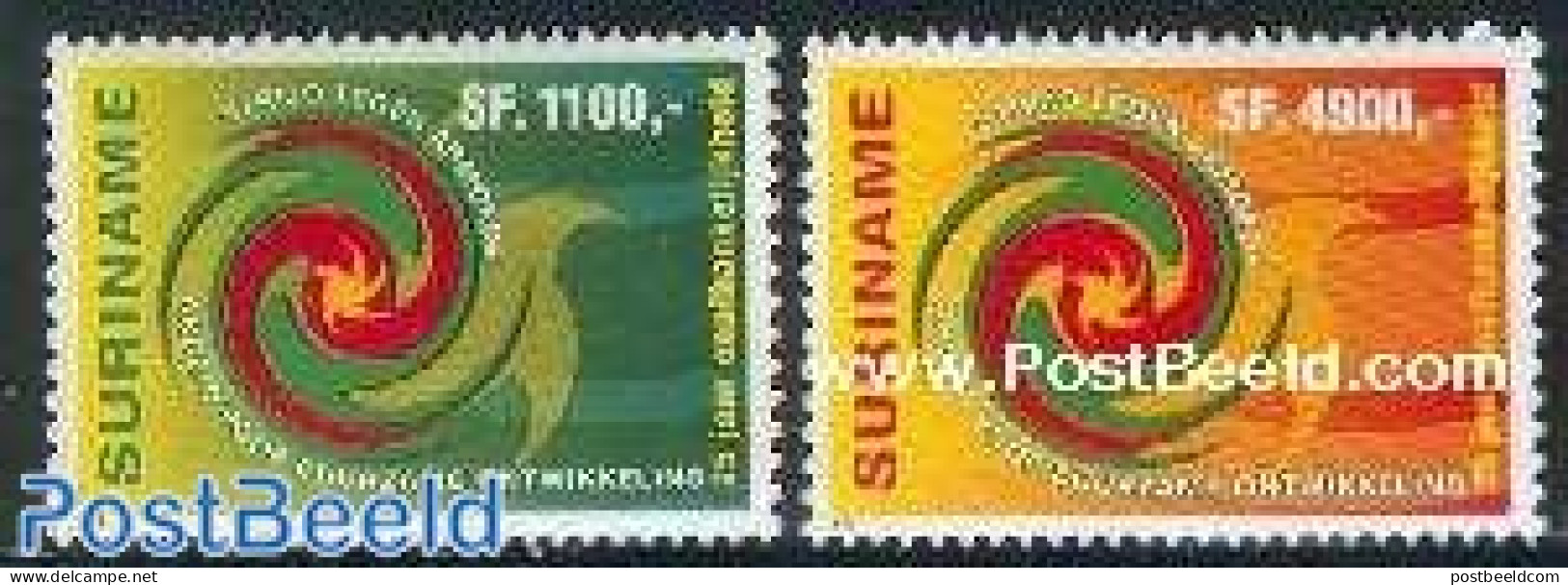 Suriname, Republic 2000 25 Years Of Independence 2v, Mint NH, History - History - Suriname
