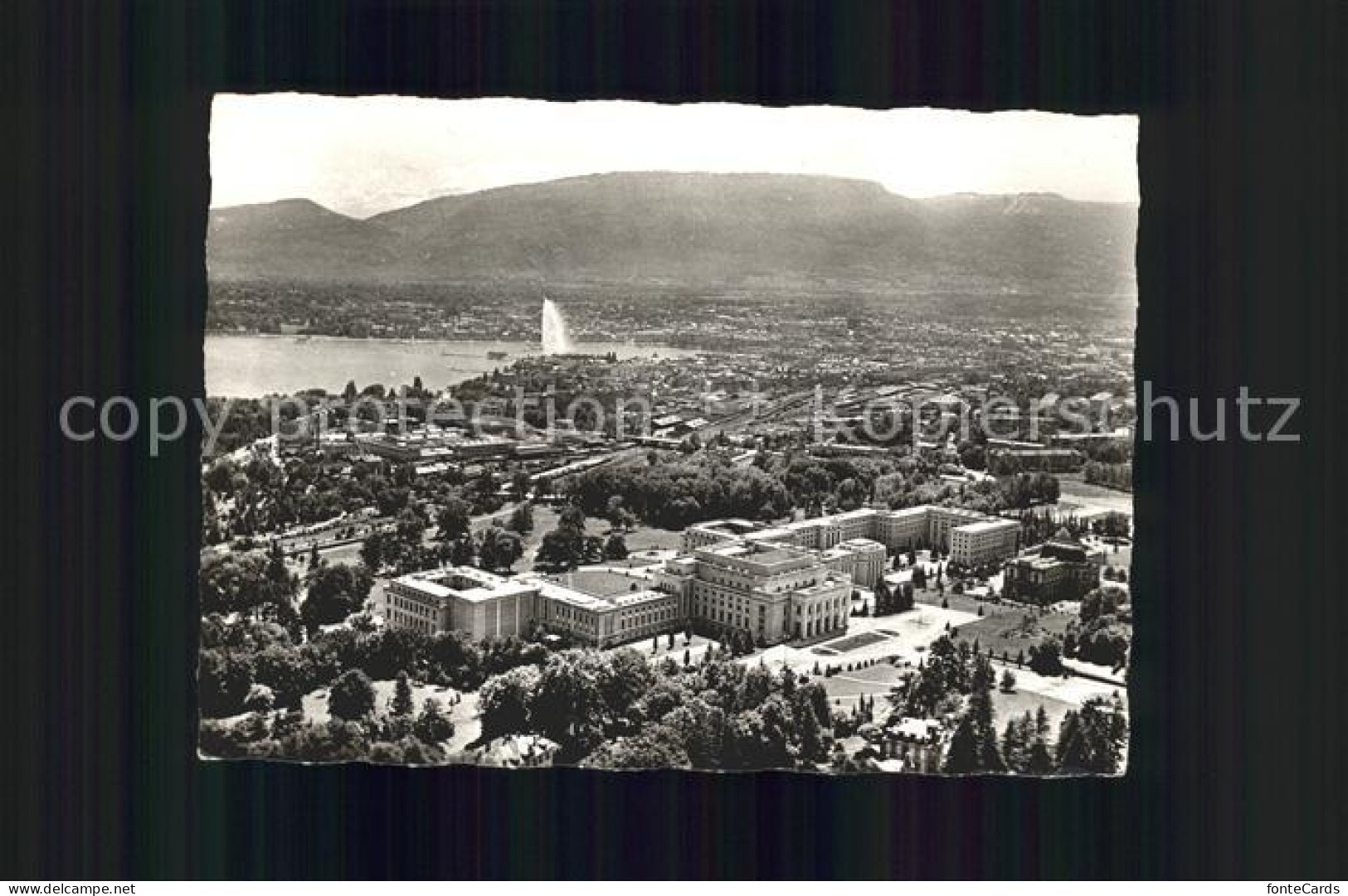 11631358 Geneve GE Palais Des Nations Et Vue Sur La Ville Lac Leman Geneve - Sonstige & Ohne Zuordnung