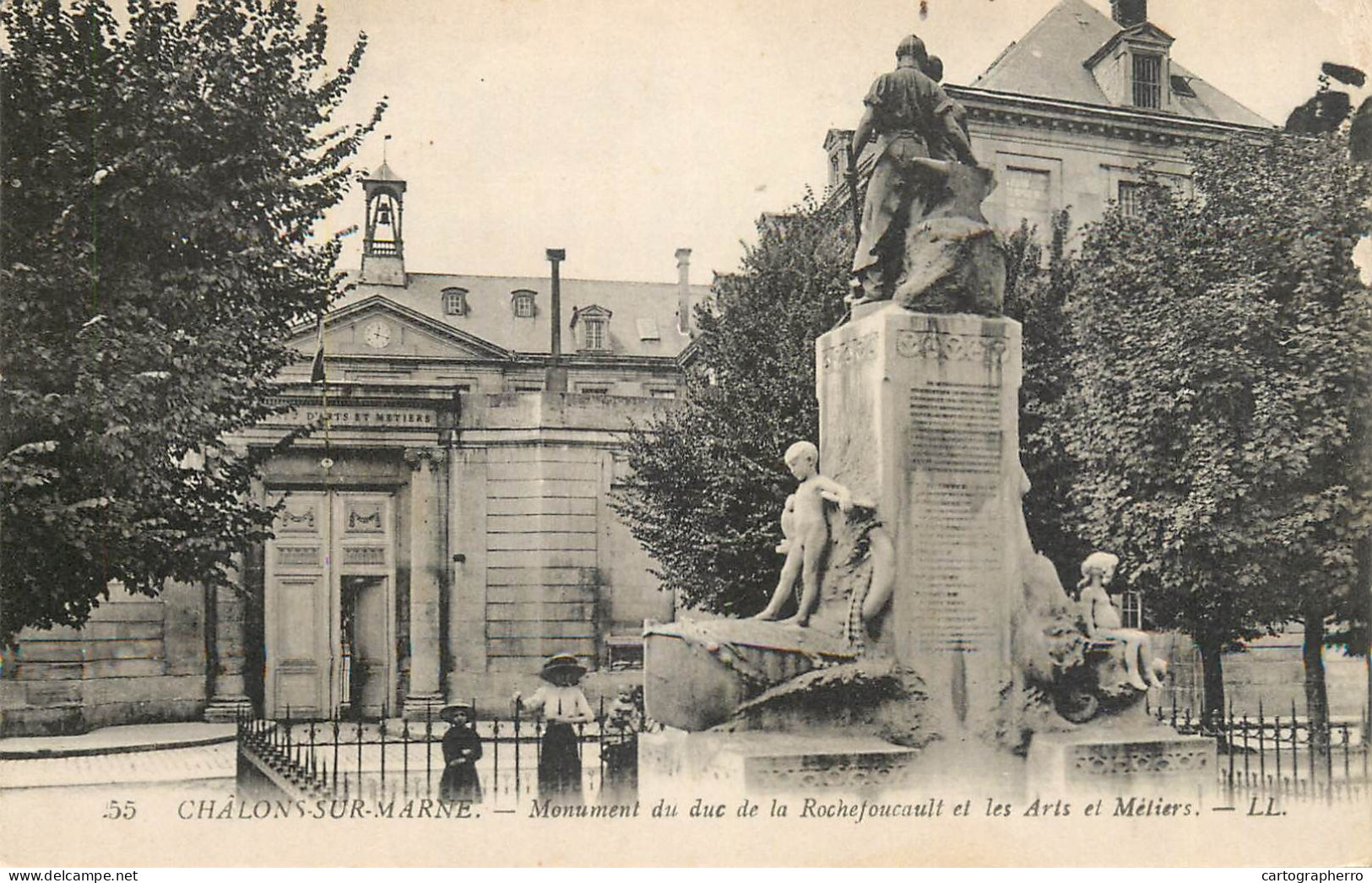 CPA France Châlons-sur Marne Monument Du Duc - Châlons-sur-Marne