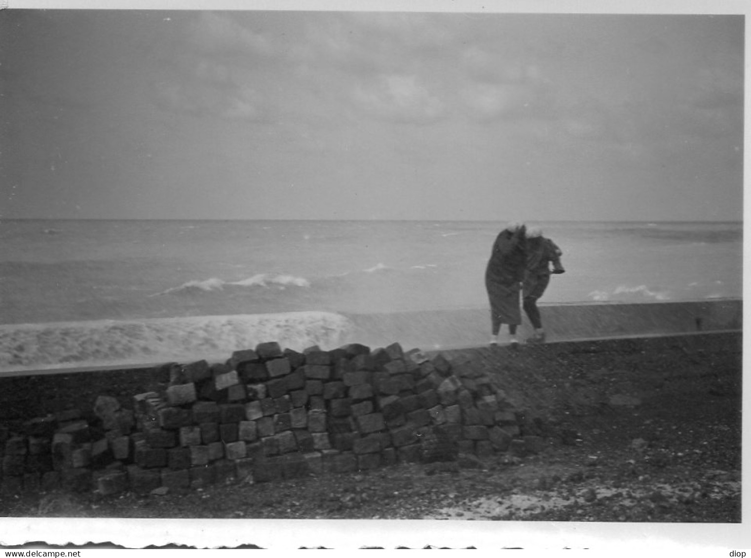 Photographie Photo Vintage Snapshot Plage Vague  - Orte