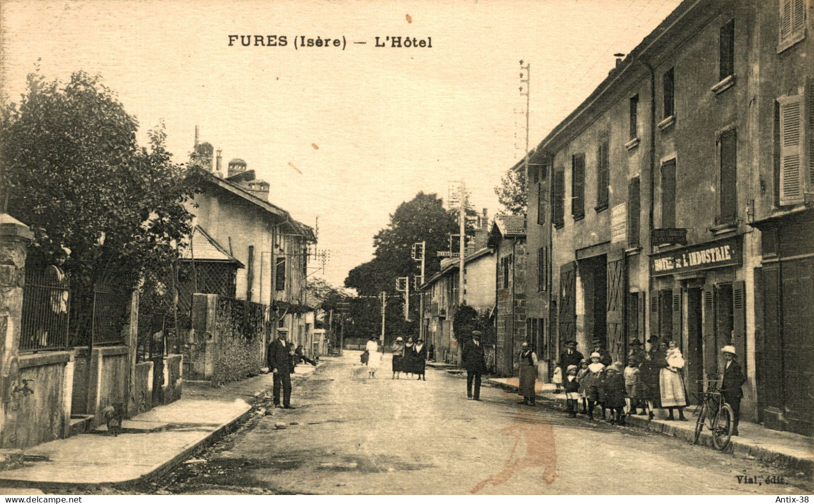 N81 - 38 - FURES - Isère - L'Hôtel - Tullins