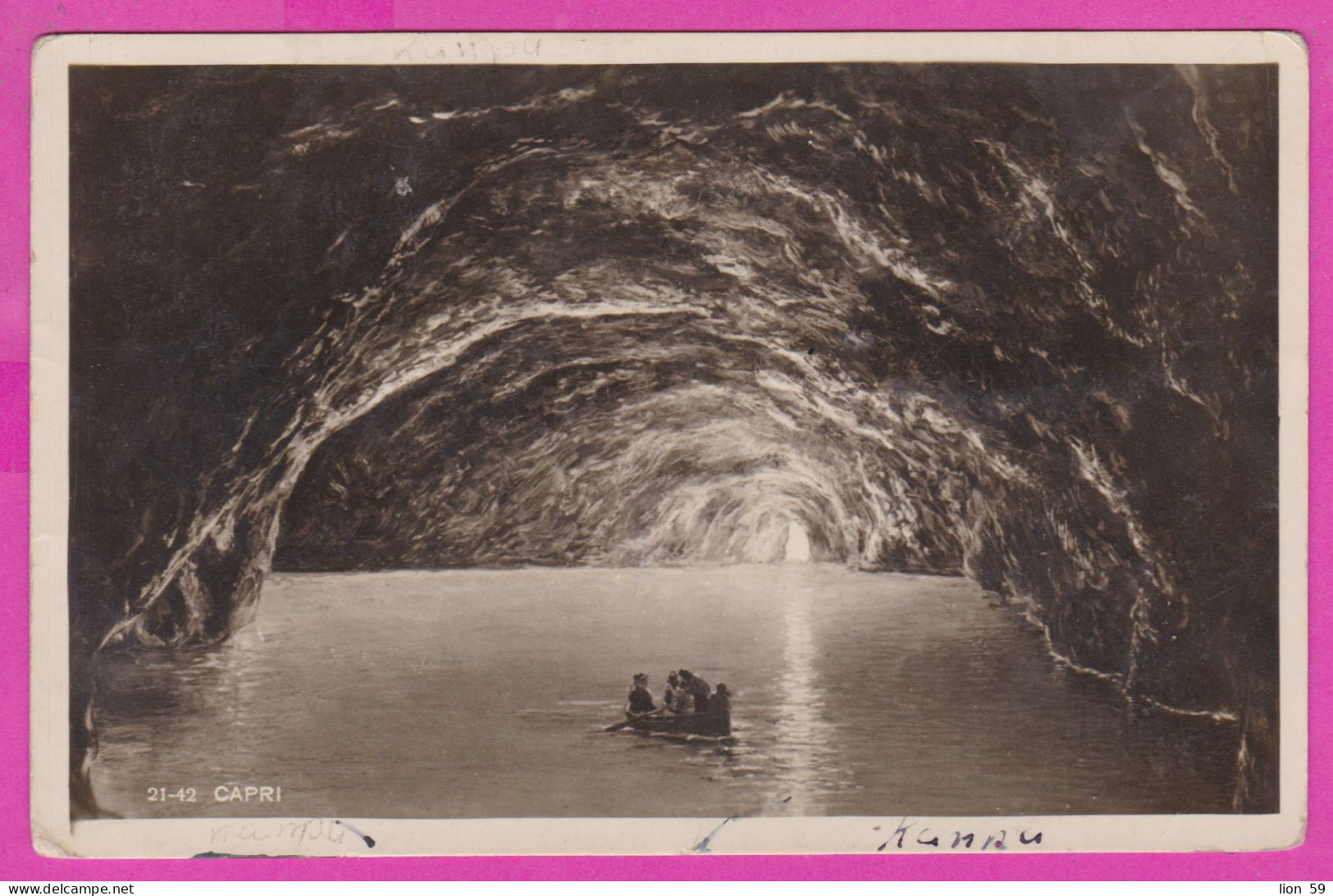 293997 / Italy - 21-42 CAPRI Water Inside The Cave Boat People PC 1929 USED 50+25 C King Victor Emmanuel III - Marcofilie