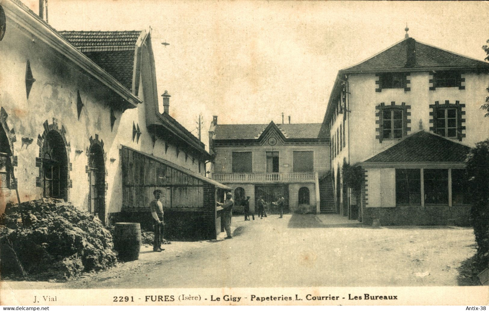 N81 - 38 - FURES - Isère - Le Gigy - Papeterie L. Courrier - Les Bureaux - Tullins