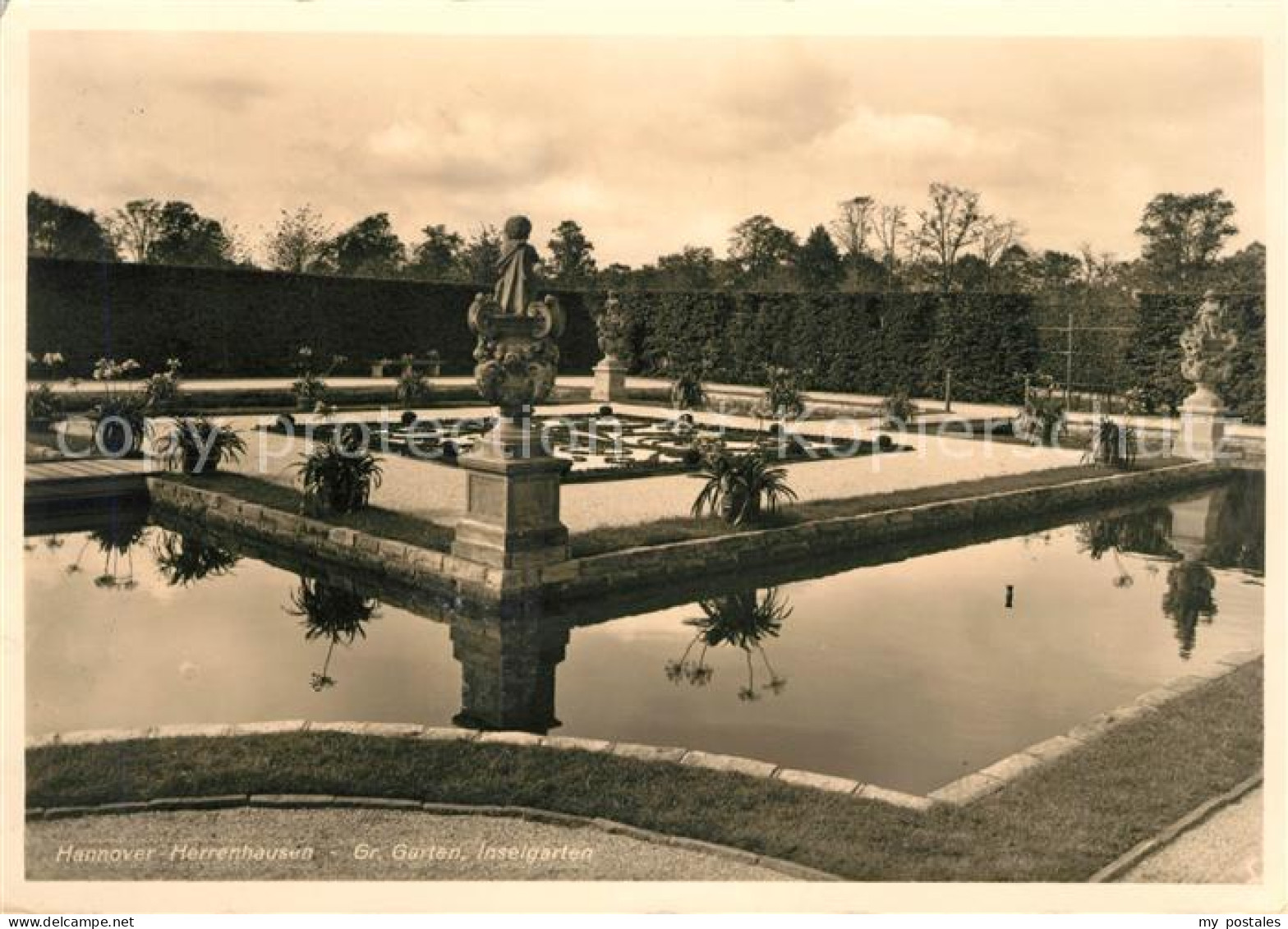 73097193 Herrenhausen Hannover Grosser Garten Inselgarten Herrenhausen Hannover - Hannover