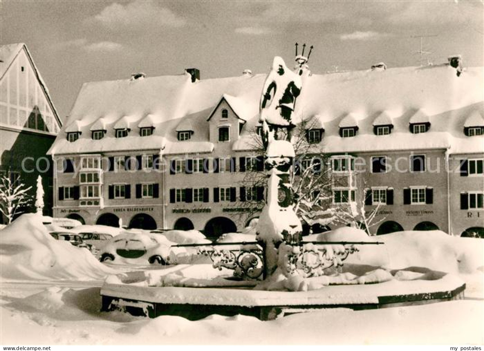 73096072 Freudenstadt Marktplatz Neptunbrunnen Freudenstadt - Freudenstadt