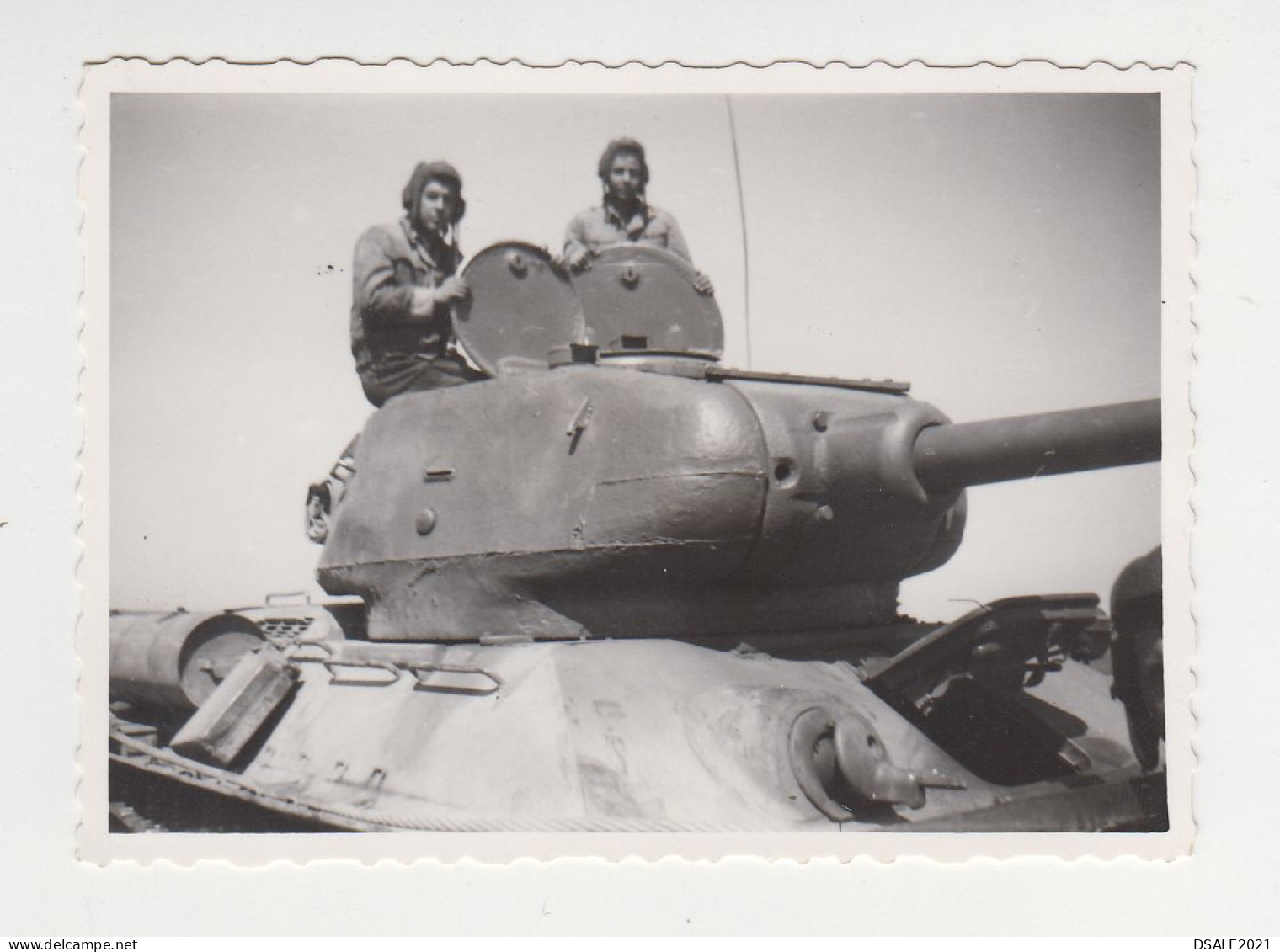 Soldiers, Military Tank Crew, T-34 Tank, Vintage Orig Photo 8.3x5.9cm. (17633) - Krieg, Militär