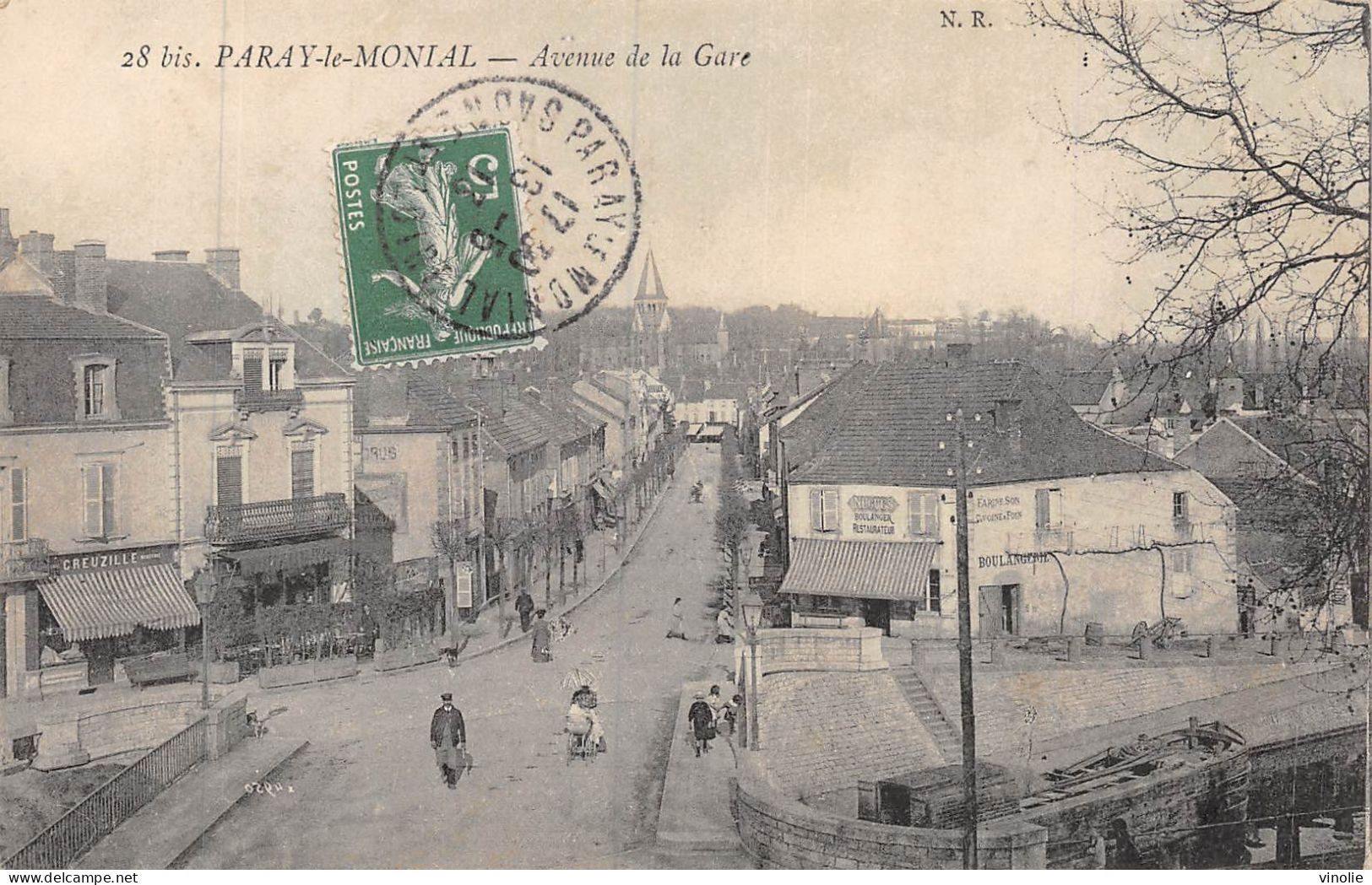 P-24-Mi-Is-1513 : PARAY-LE-MONIAL. AVENUE DE LA GARE - Paray Le Monial