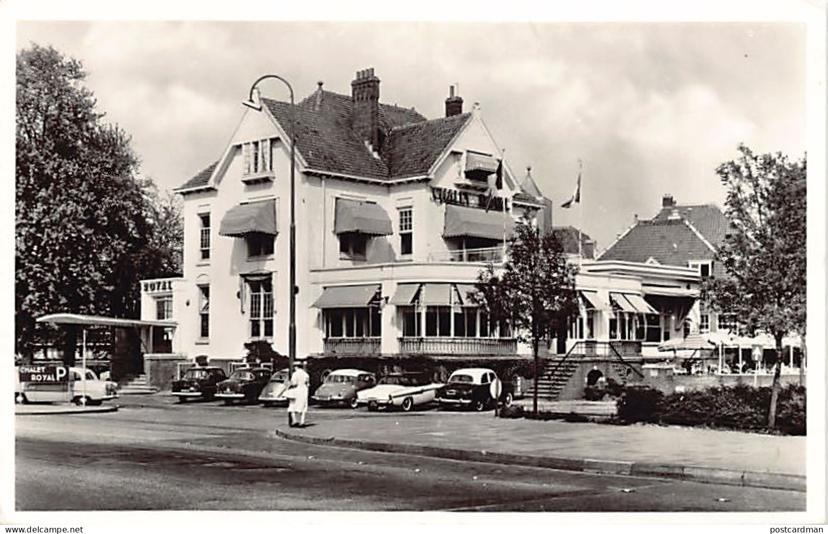 S-Hertogenbosch - Hotel Café Restaurant CHALET ROYAL, Wilhelminapark - Uitg. Onbekend  - 's-Hertogenbosch
