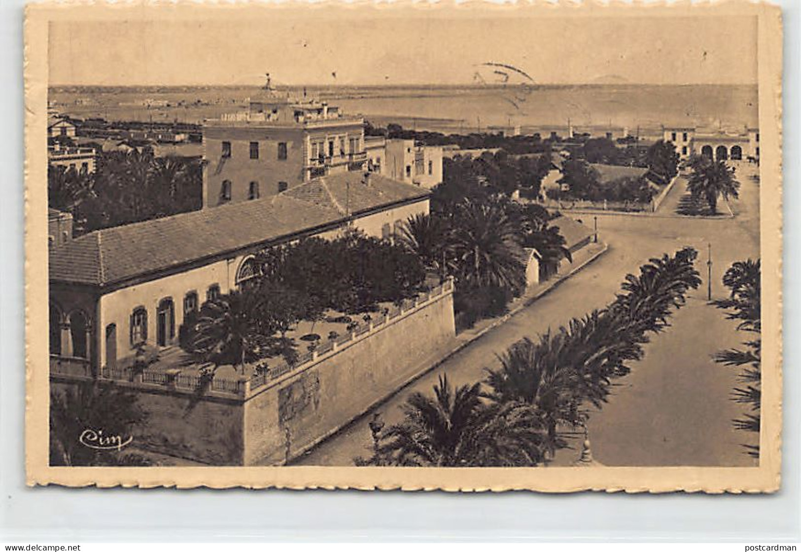 Tunisie - SFAX - Le Cercle Militaire Et La Gare - Ed. Combier 25 - Túnez