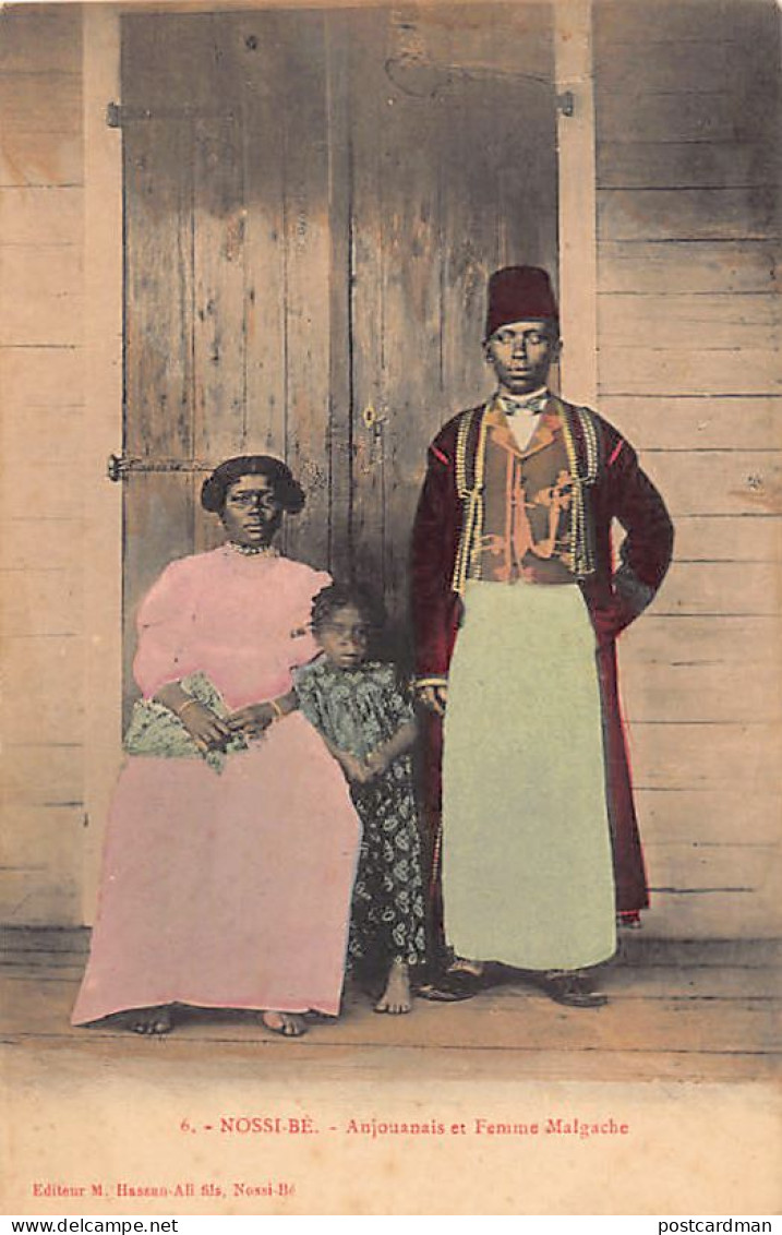 COMORES - Anjouanais Et Sa Femme Malgache à Nossi-Bé - Ed. Hassan-Ali Fils 6 - Comoren