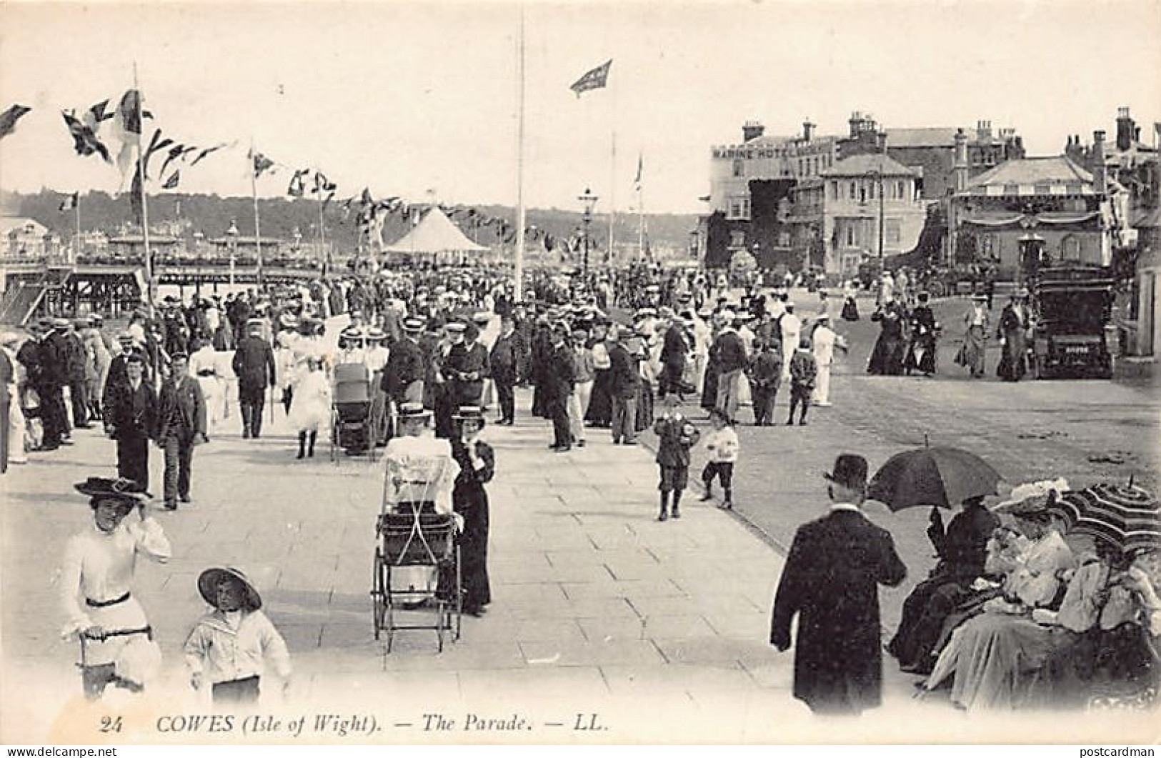 England - COWES Isle Of Wight - The Parade - Publ. Levy L.L. 24 - Cowes