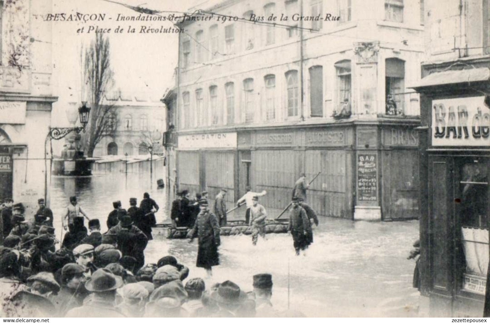 38038-ZE-25-BESANCON-Inondations De Janvier 1910-Bas De La Grand-Rue Et Place De La Révolution------------animée - Besancon