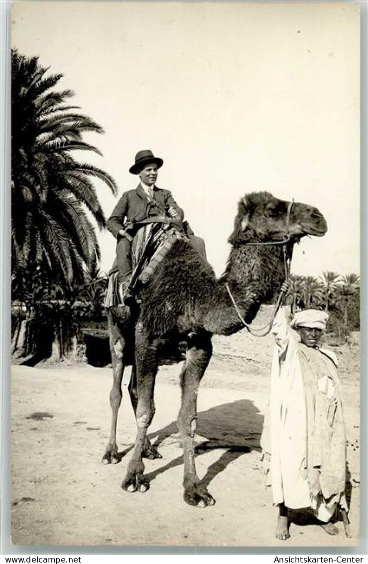 10680208 - Tourist Reitet Auf Einem Kamel - Non Classificati