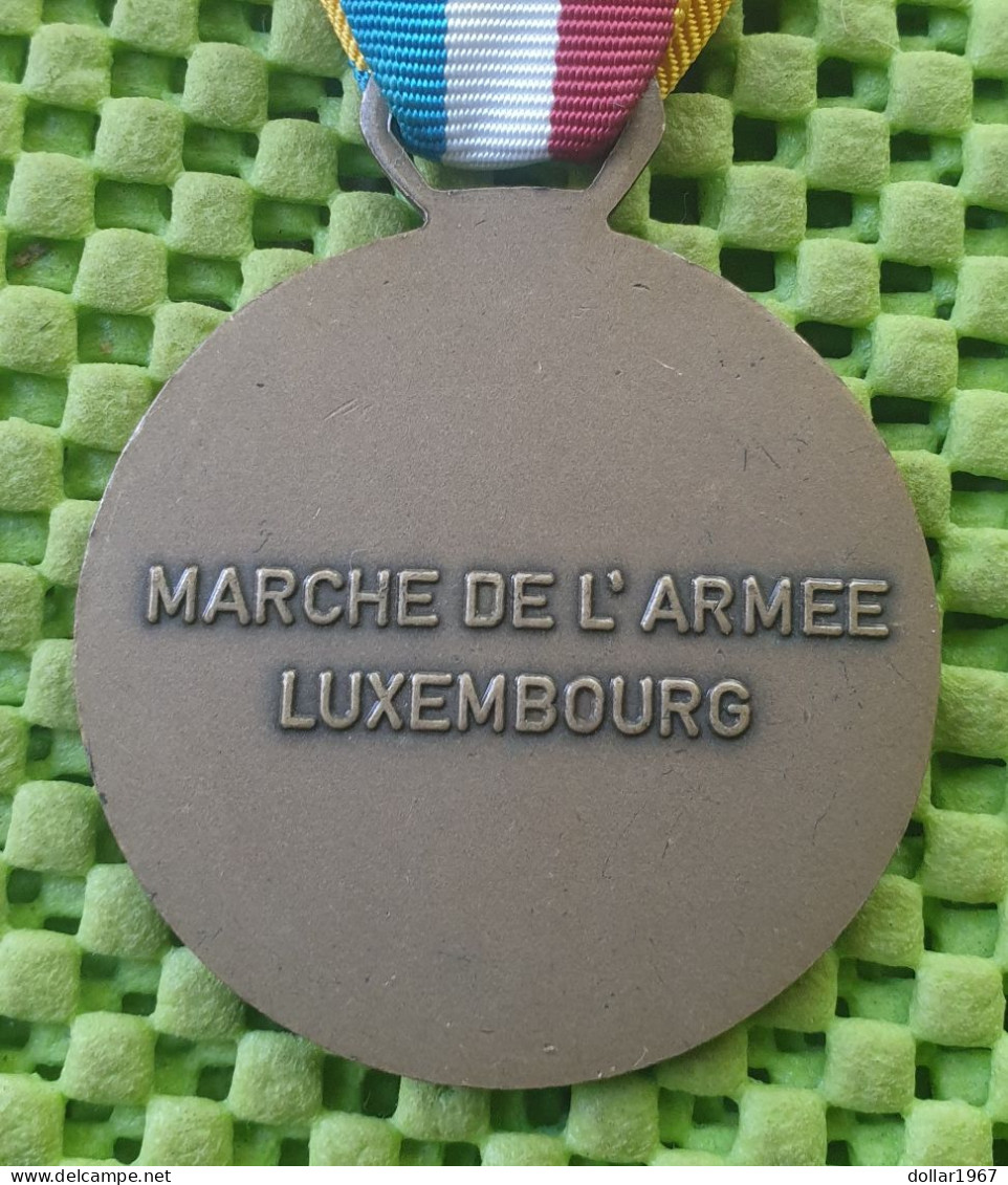 Medaille - MILITAIR - Marche De 'Armée Luxembourg Met Extra -  Original Foto  !! - Other & Unclassified