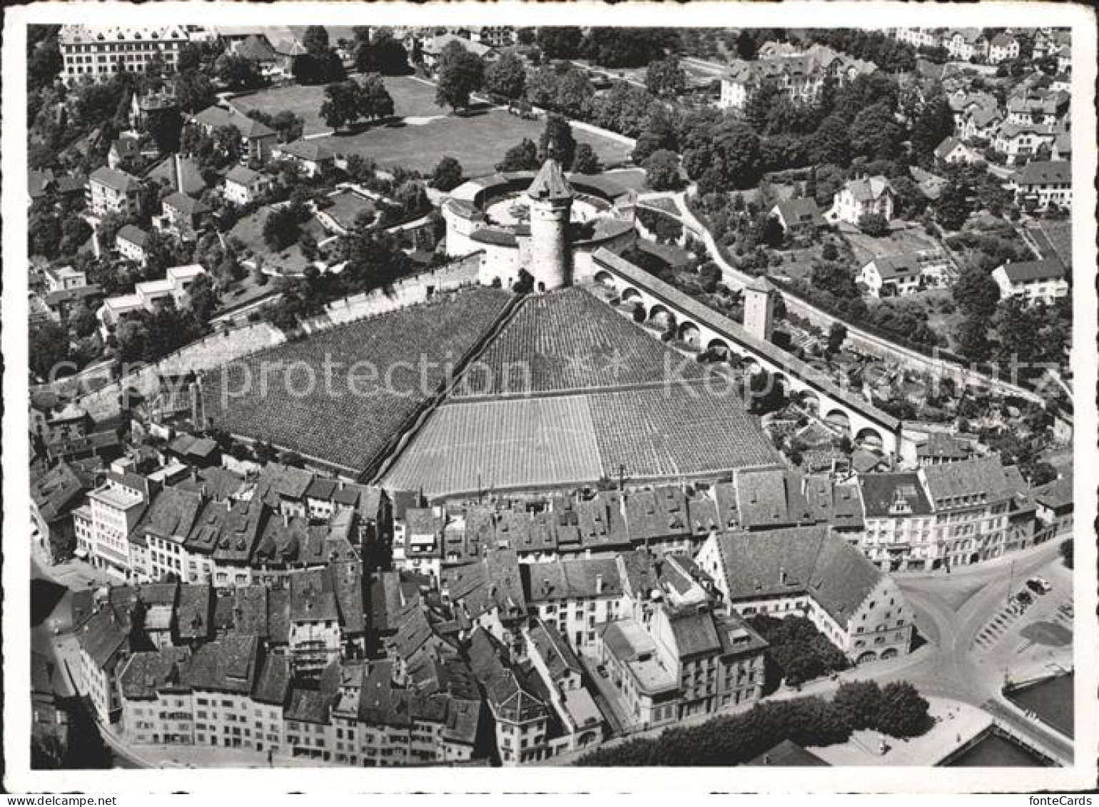 11629259 Schaffhausen SH Fliegeraufnahme Festung Munot Wahrzeichen Schaffhausen - Autres & Non Classés