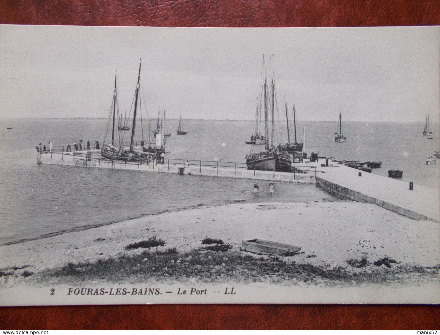 17 - FOURAS Les BAINS - Le Port. (Bâteaux De Pêche) - Fouras-les-Bains