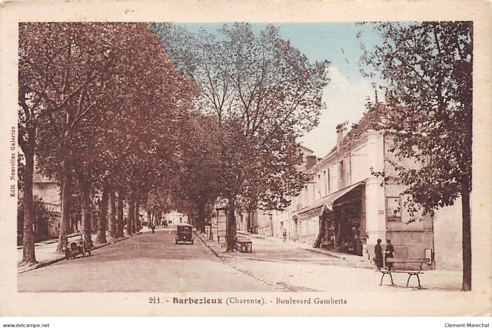 BARBEZIEUX - Boulevard Gambetta - Très Bon état - Other & Unclassified