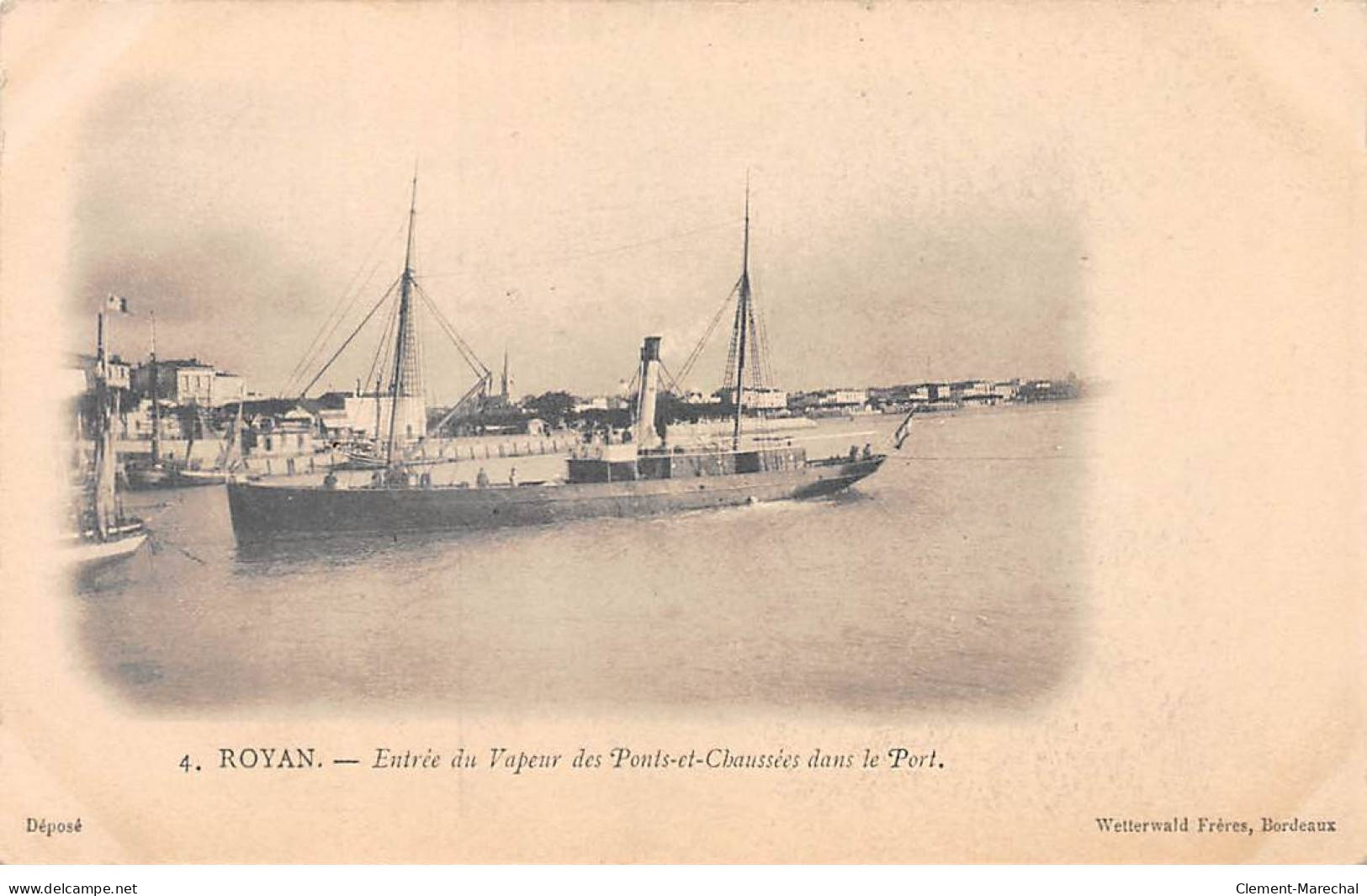 ROYAN - Entrée Du Vapeur Des Ponts Et Chaussées Dans Le Port - Très Bon état - Royan