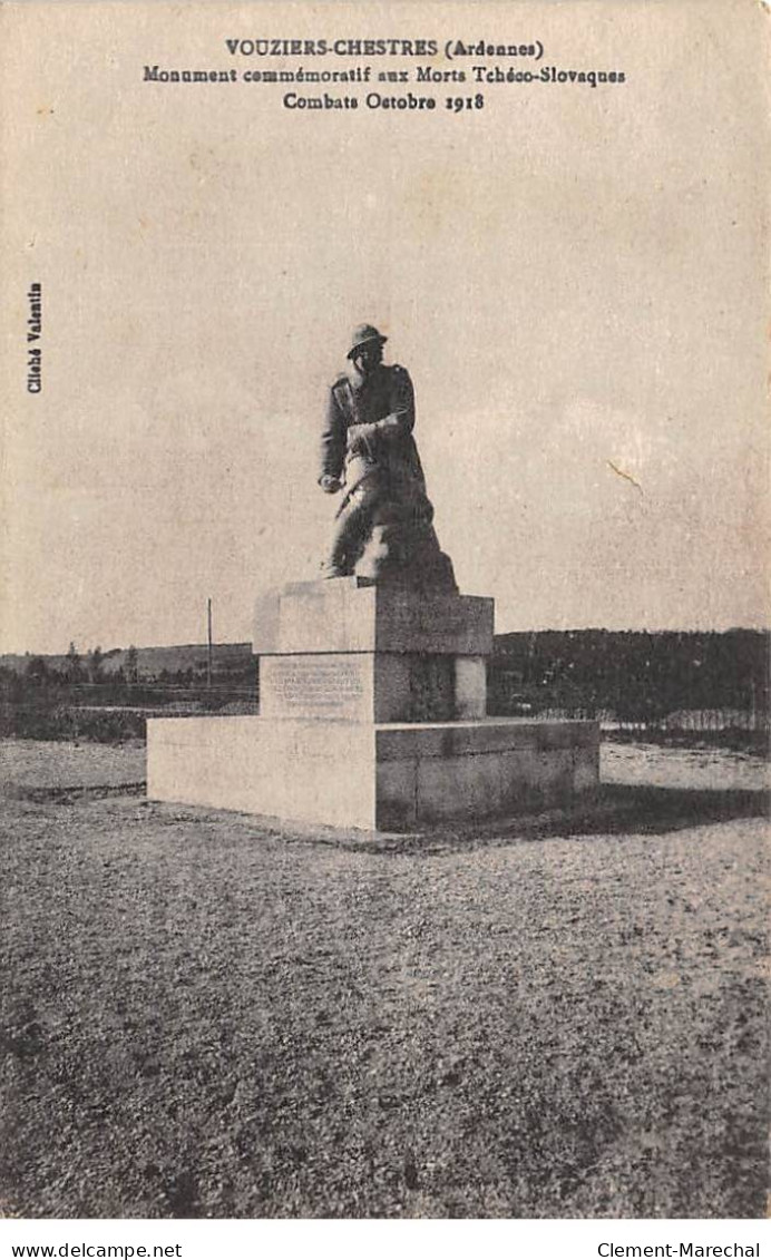 VOUZIERS CHESTRES - Monument Aux Morts - Très Bon état - Vouziers