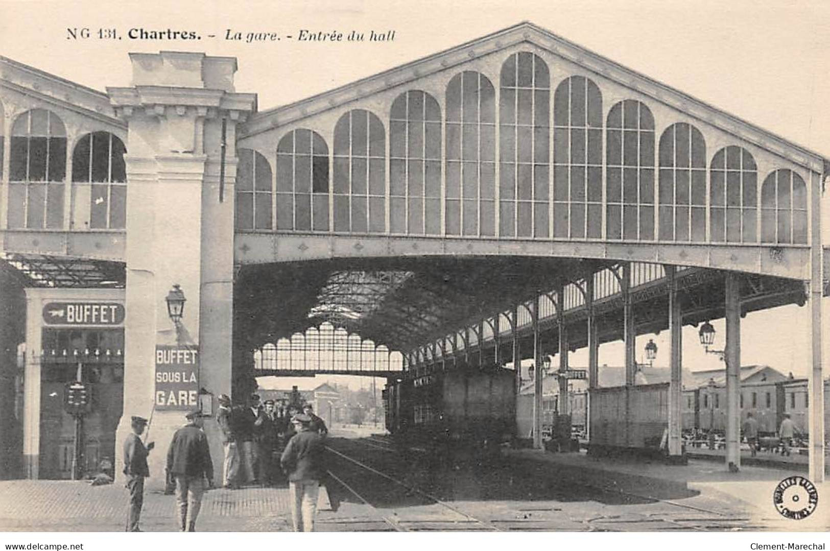CHARTRES - La Gare - Entrée Du Hall - Très Bon état - Chartres