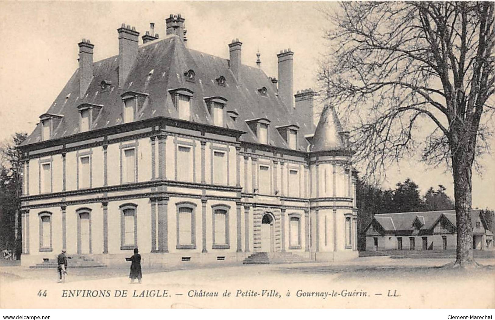 Château De PETITE VILLE à GOURNAY LE GUERIN - Très Bon état - Autres & Non Classés