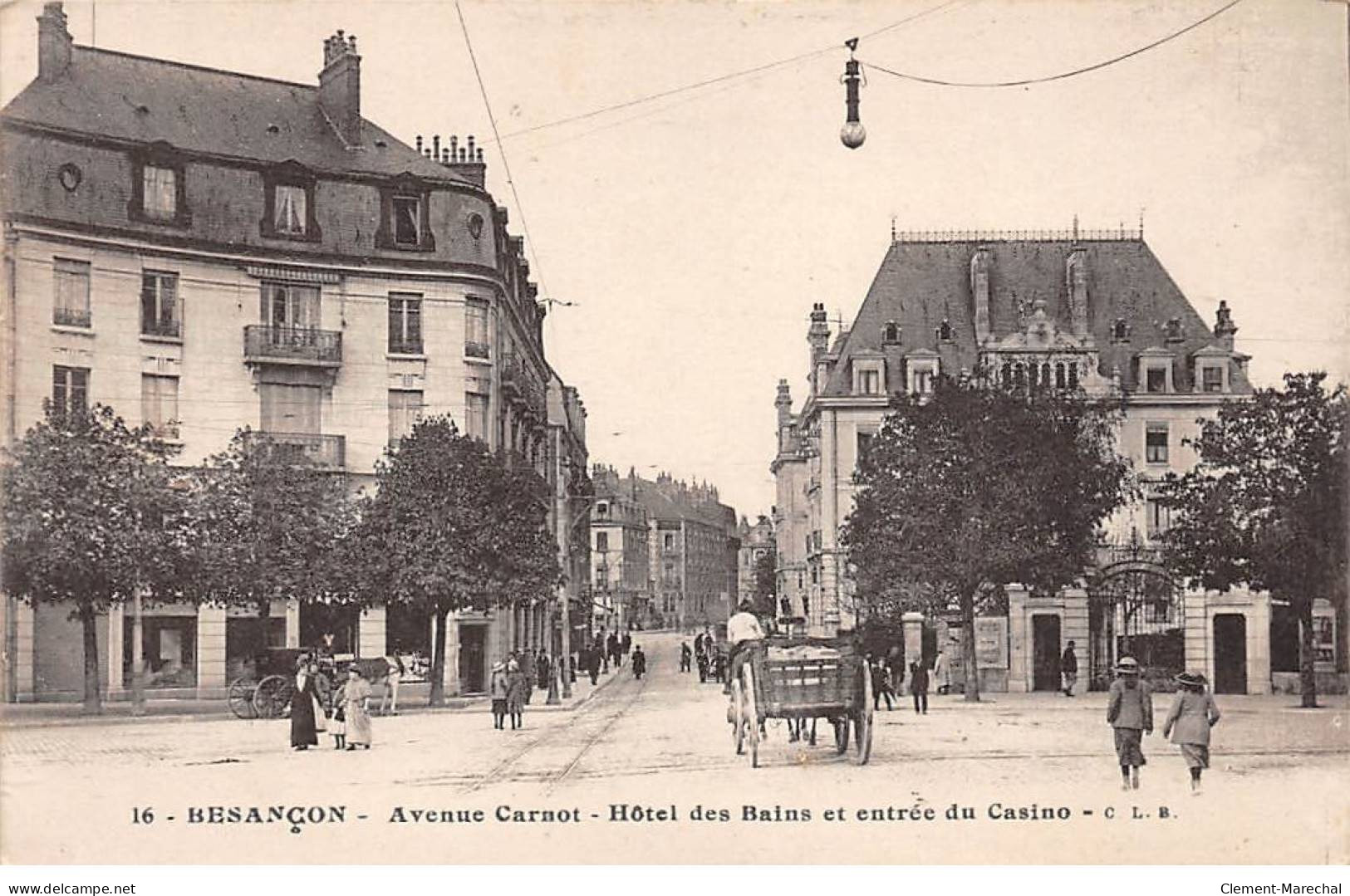 BESANCON - Avenue Carnot - Hôtel Des Bains Et Entrée Du Casino - Très Bon état - Besancon