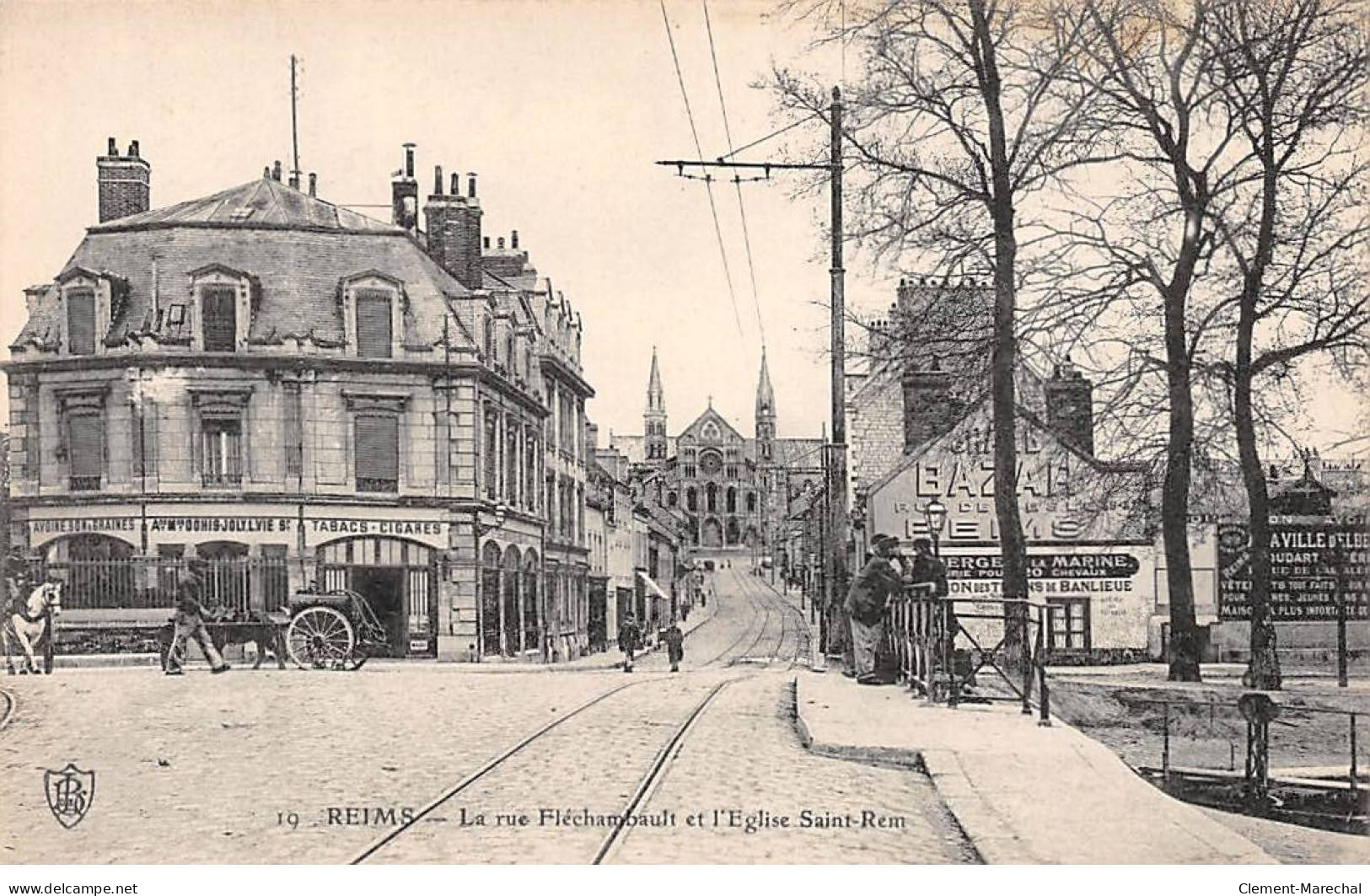 REIMS - La Rue Fléchambault Et L'Eglise Saint Rem - Très Bon état - Reims