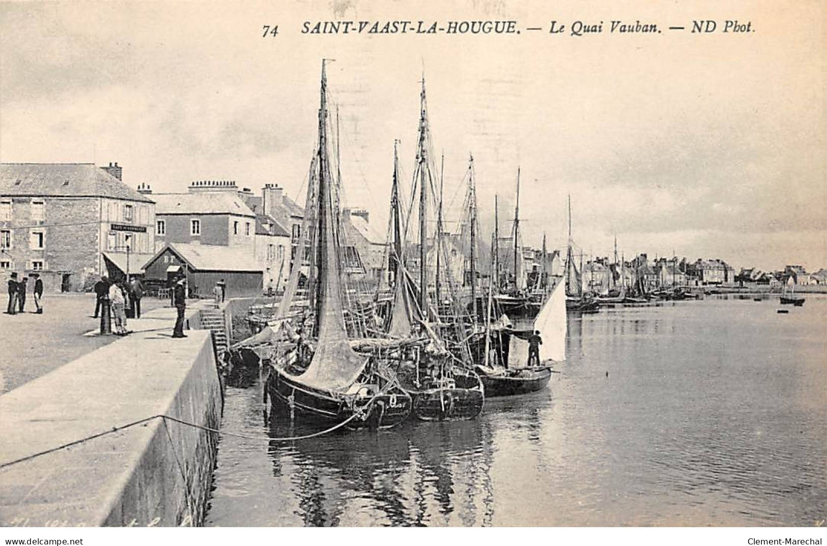 SAINT VAAST LA HOUGUE - Le Quai Vauban - Très Bon état - Saint Vaast La Hougue