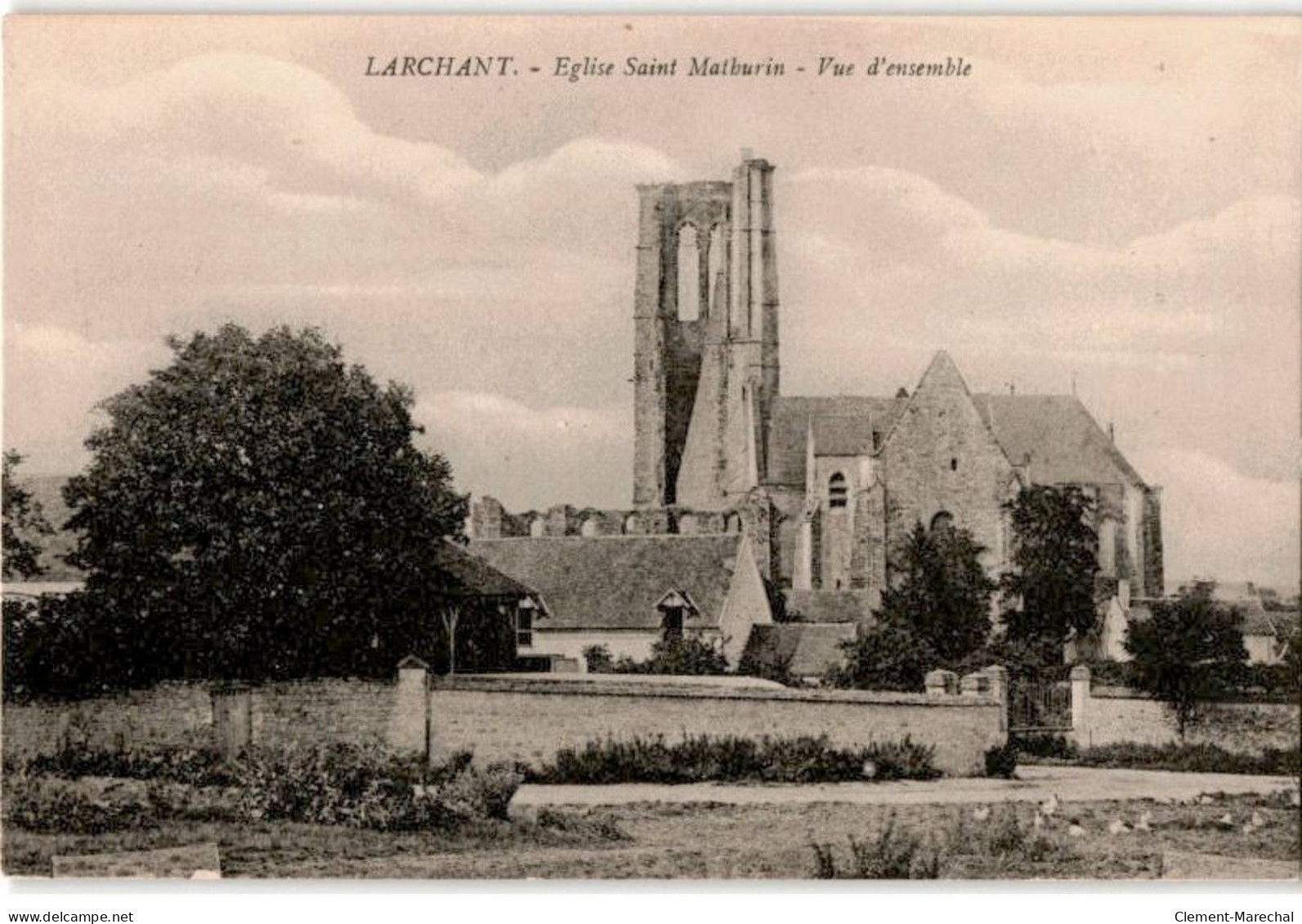 LARCHANT: église Saint-mathurin Vue D'ensemble - Très Bon état - Larchant