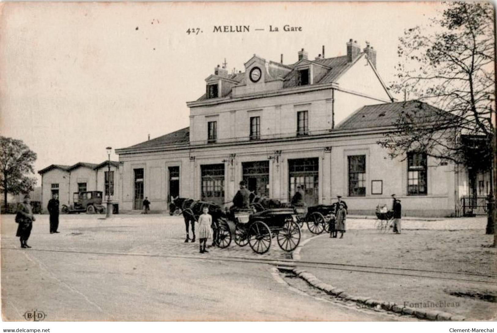 MELUN: La Gare - état - Melun