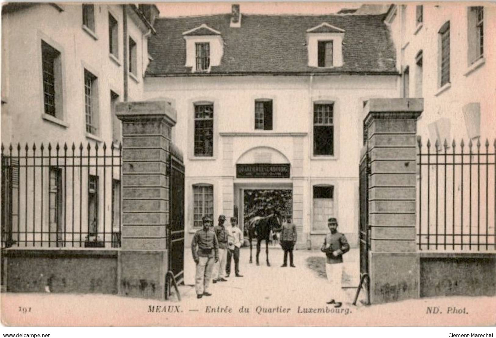 MEAUX: Entrée Du Quartier Luxembourg - Très Bon état - Meaux