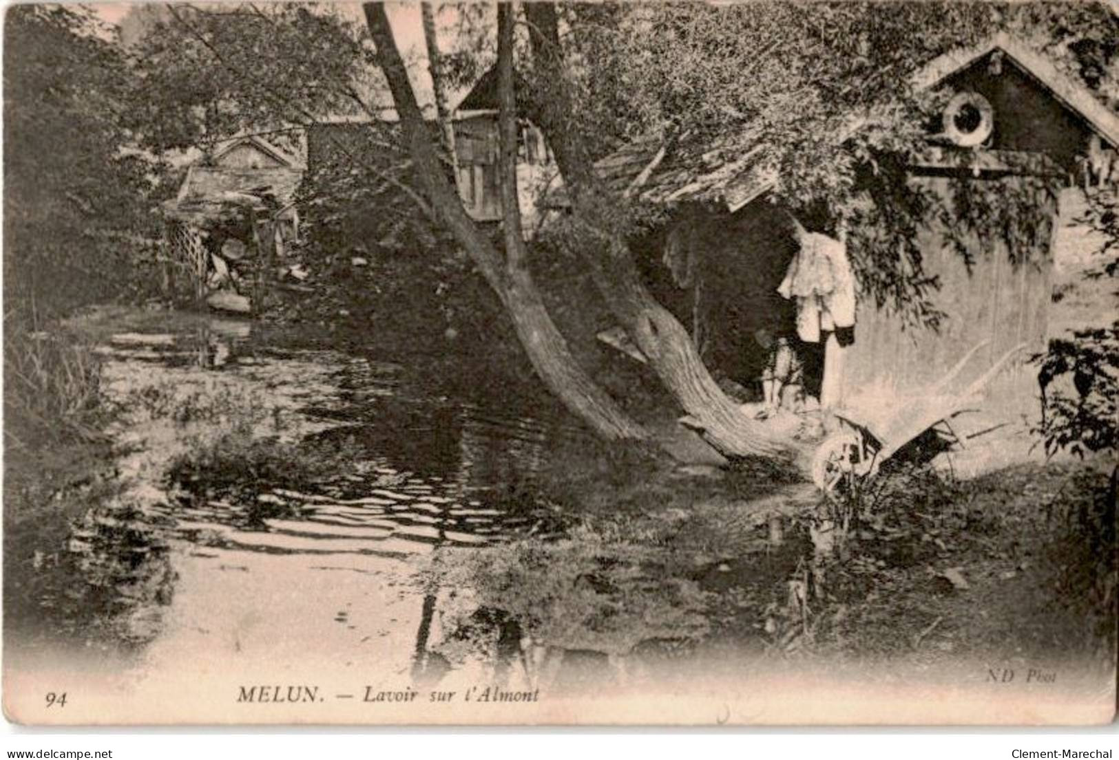 MELUN: Lavoir Sur L'almont - Très Bon état - Melun