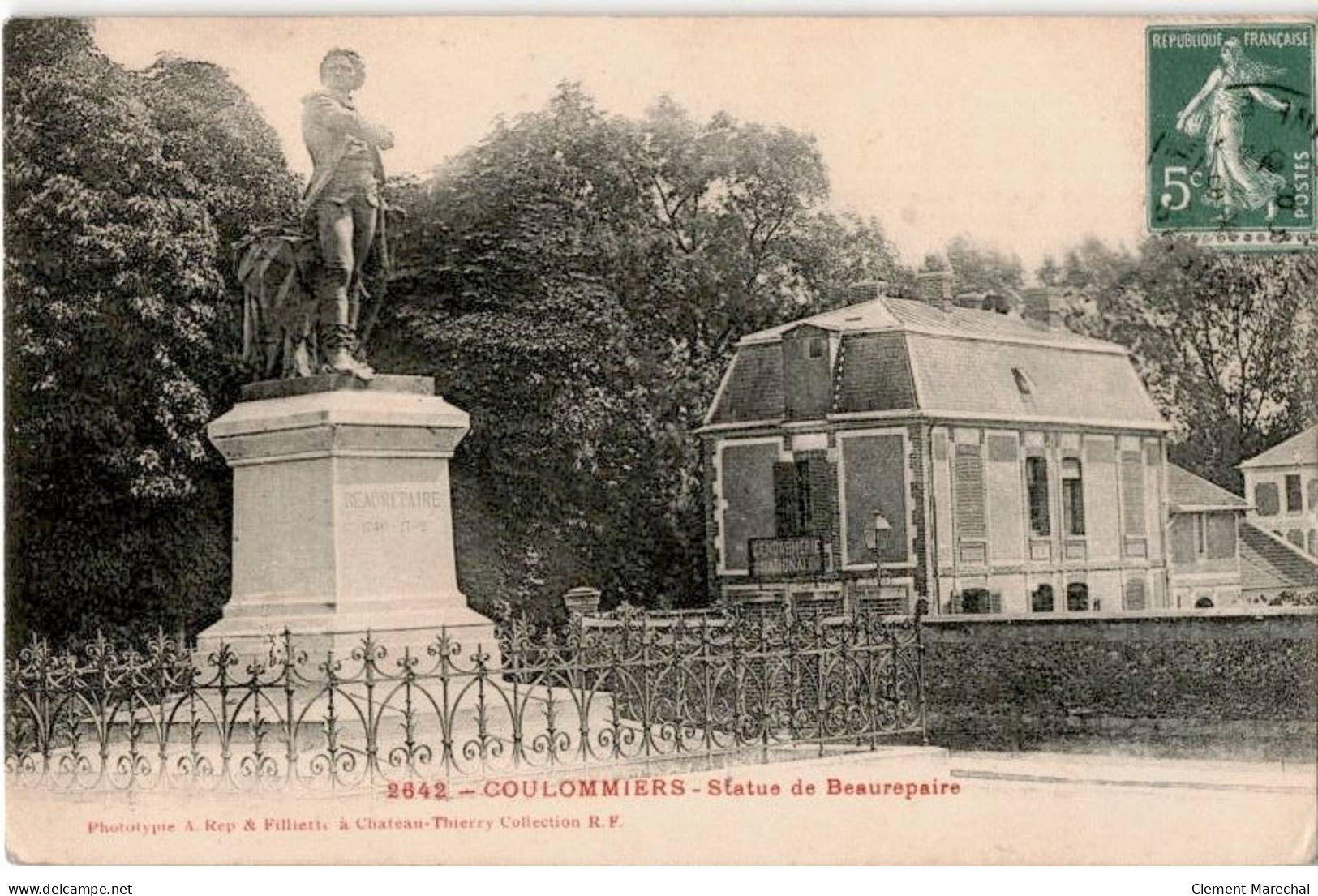 COULOMMIERS: Statue De Beaurepaire - Très Bon état - Coulommiers