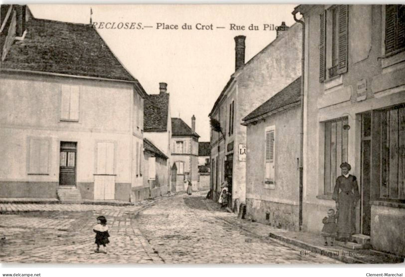 RECLOSES: Place Du Crot Rue Du Pilori - Très Bon état - Other & Unclassified