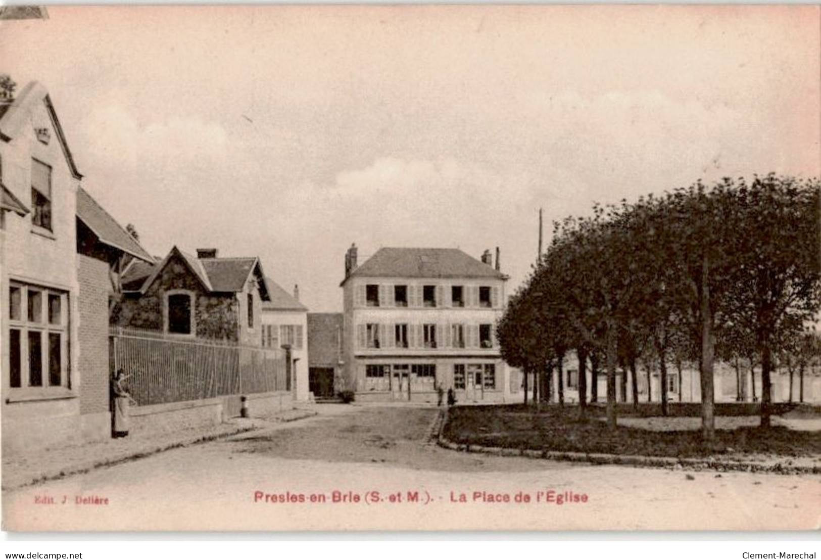 PRESLES-en-BRIE: La Place De L'église - Très Bon état - Other & Unclassified