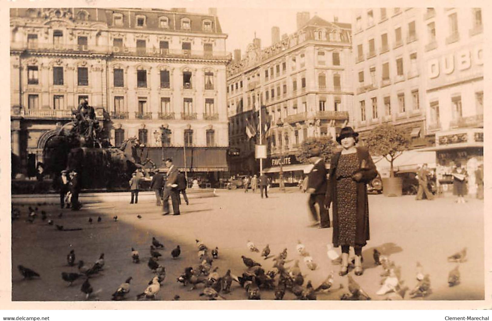 LYON - Place Des Terreaux - 1938 - Carte Photo - Très Bon état - Sonstige & Ohne Zuordnung