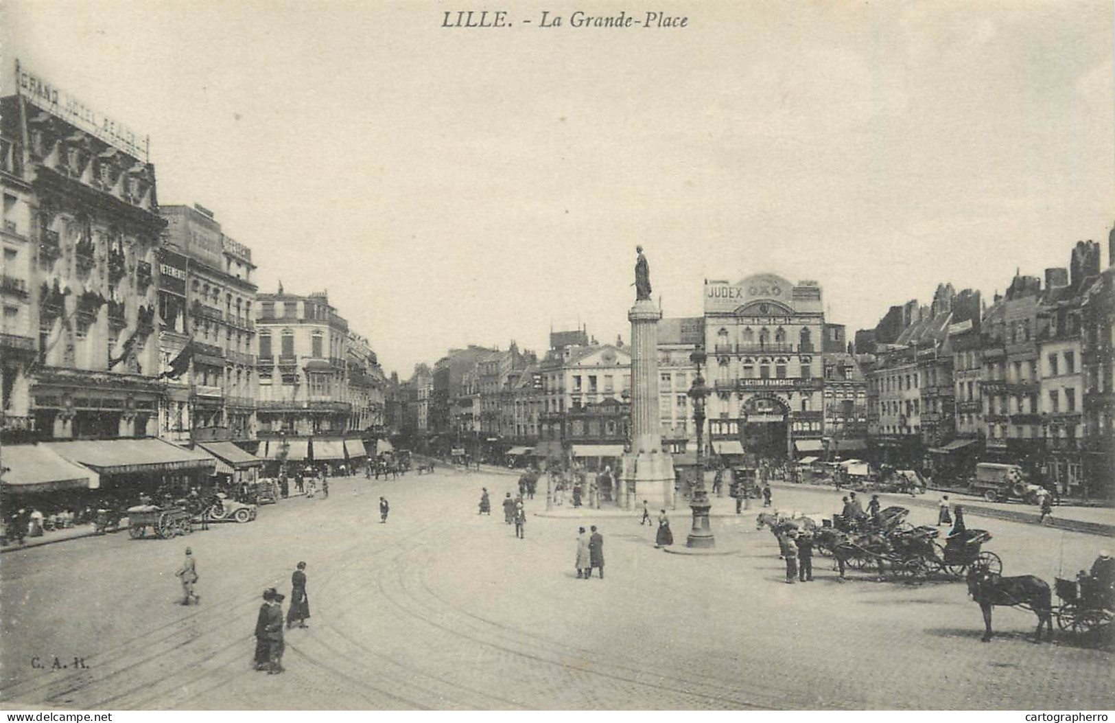 CPA France Lille La Grande Place - Lille