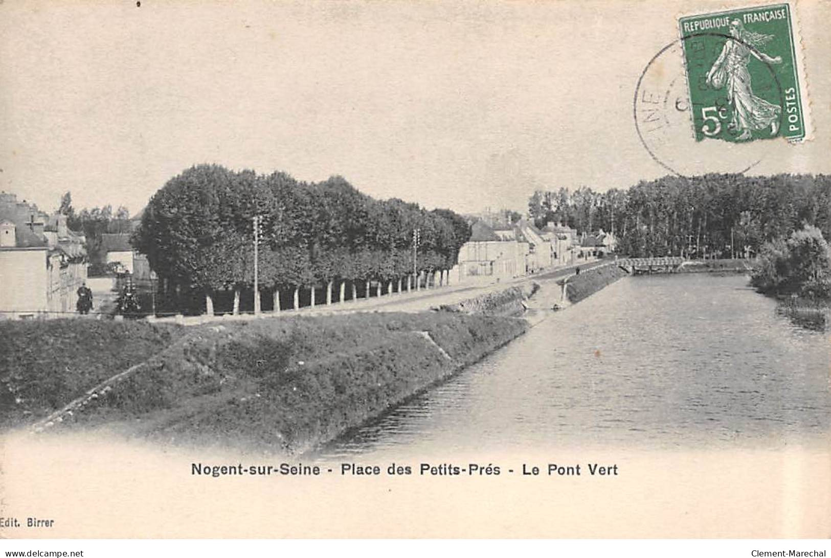 NOGENT SUR SEINE - Place Des Petits Prés - Le Pont Vert - Très Bon état - Nogent-sur-Seine