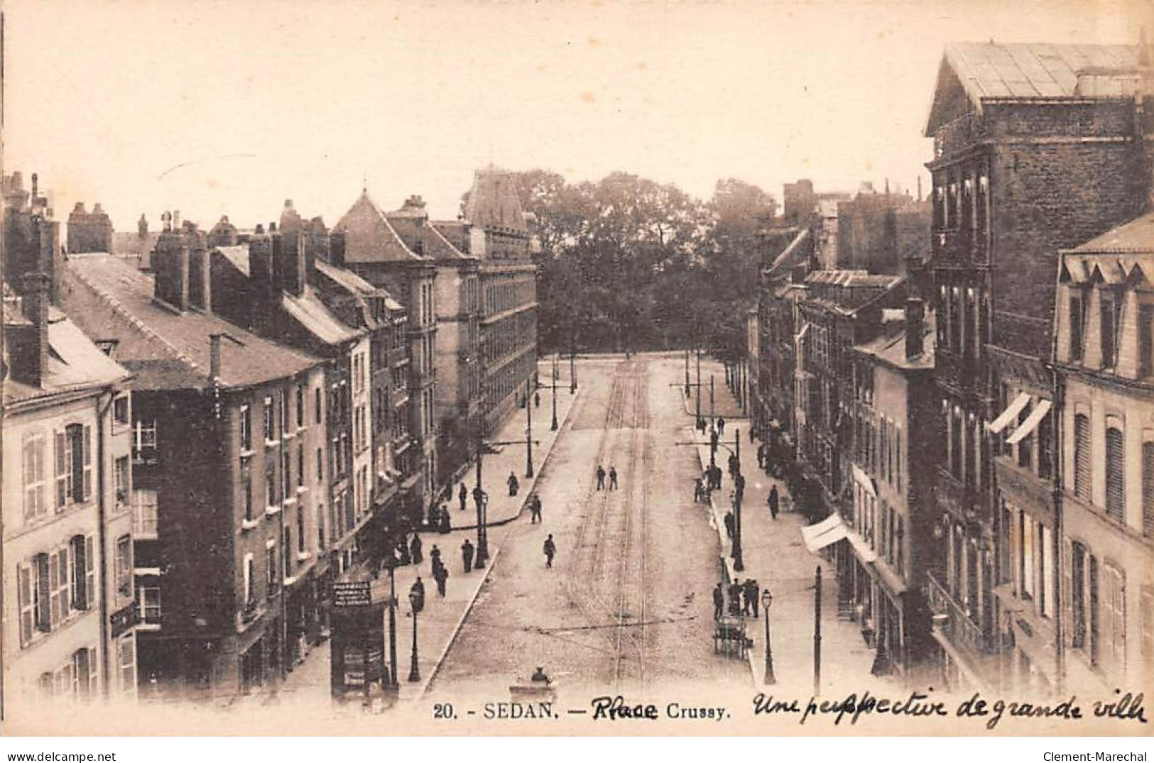 SEDAN - Avenue Crussy - Très Bon état - Sedan