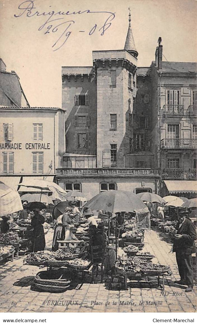 PERIGUEUX - Place De La Mairie - Le Marché - Très Bon état - Périgueux