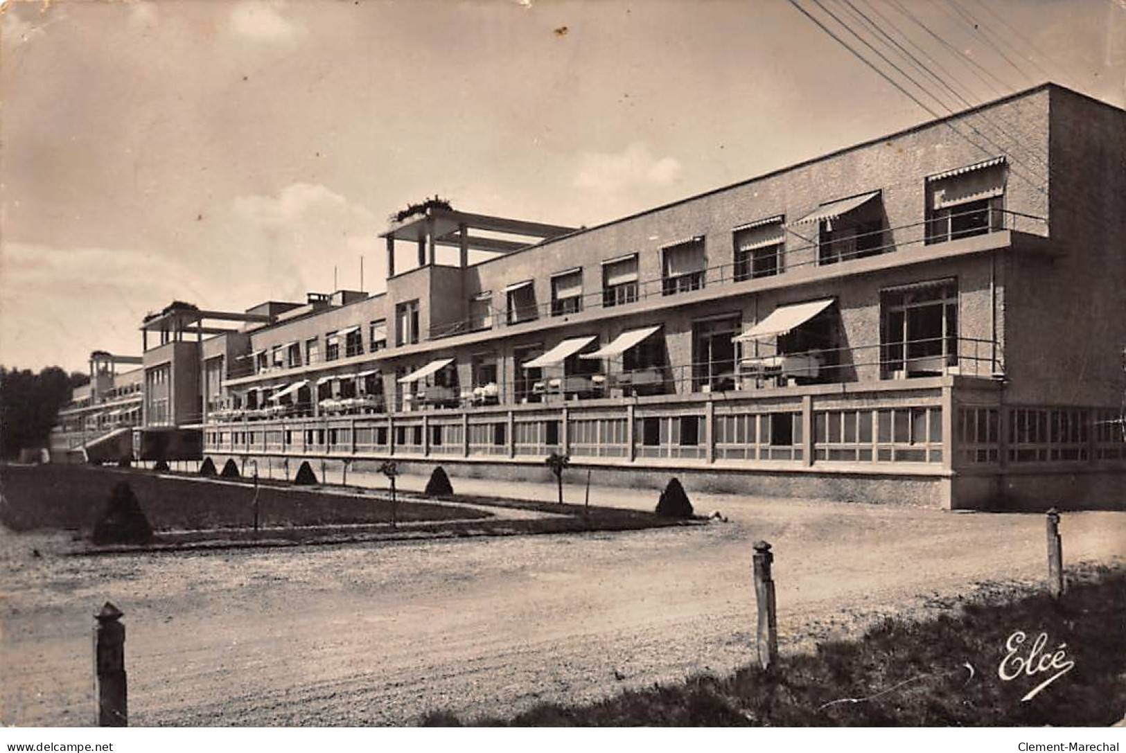 PESSAC - Etablissement HAUT LEVEQUE - Vue Générale - état - Pessac