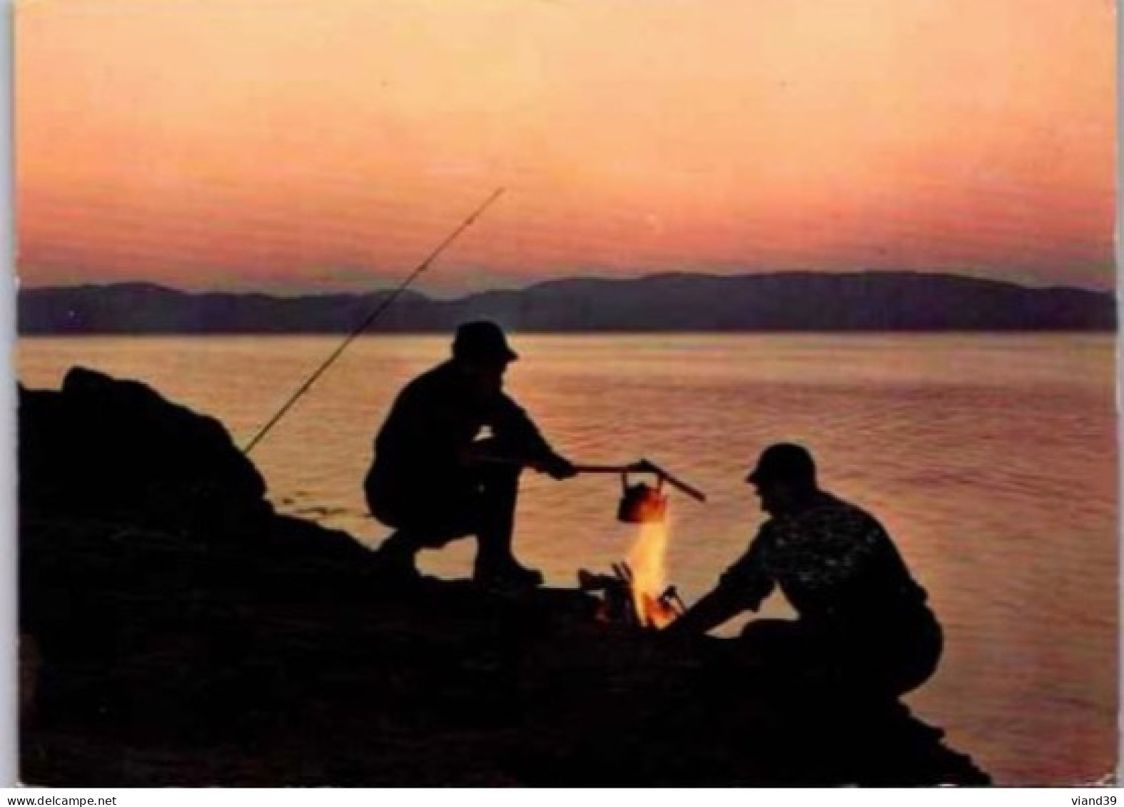 Fishermen At The Sea By Night. -  Pêcheurs En Bord De Mer La Nuit - Norvège