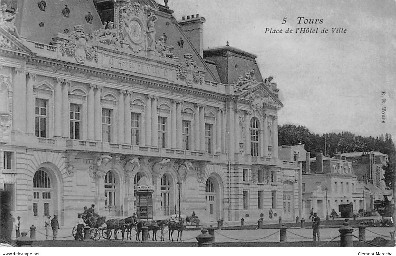 TOURS - Place De L'Hôtel De Ville - Très Bon état - Tours