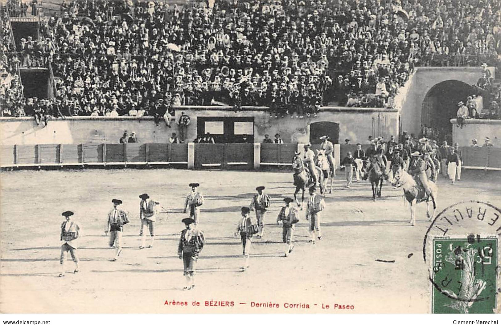 Arènes De BEZIERS - Dernière Corrida - Le Paseo - état - Beziers