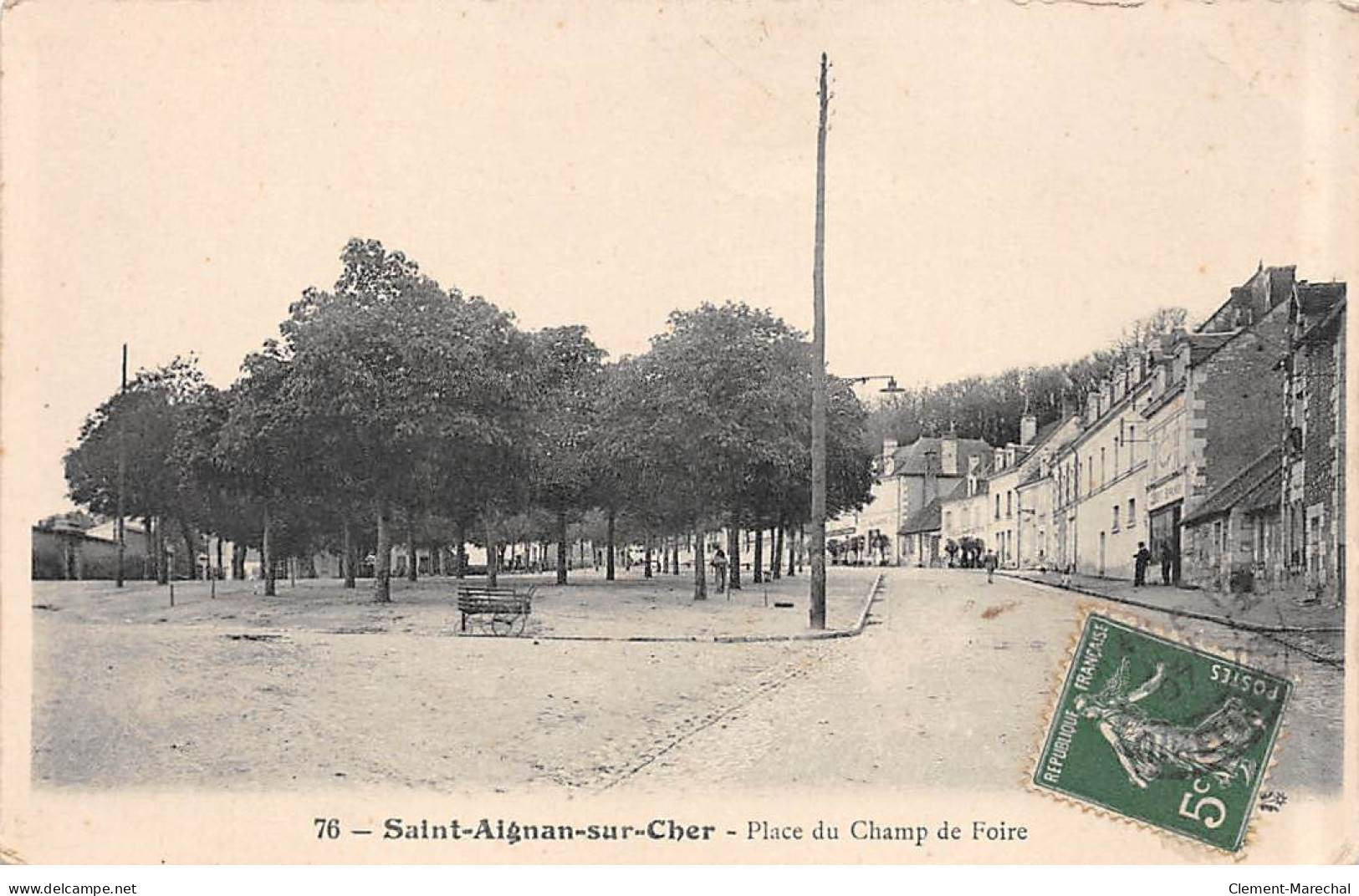 SAINT AIGNAN SUR CHER - Place Du Champ De Foire - Très Bon état - Saint Aignan