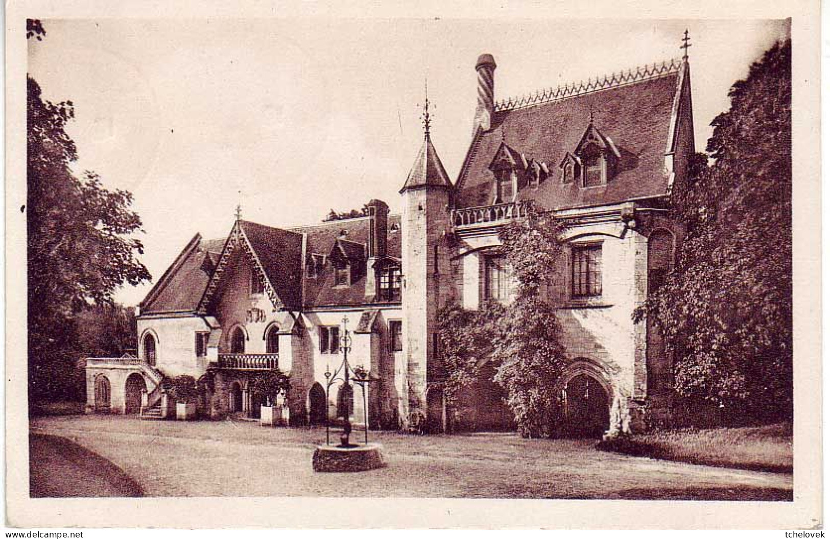(76). SM. Jumièges. 4 Cp N° 14 & 38 Abbaye De Jumièges & 117 Ancienne Hostellerie Des Moines 1953 & (3) 1950 - Jumieges