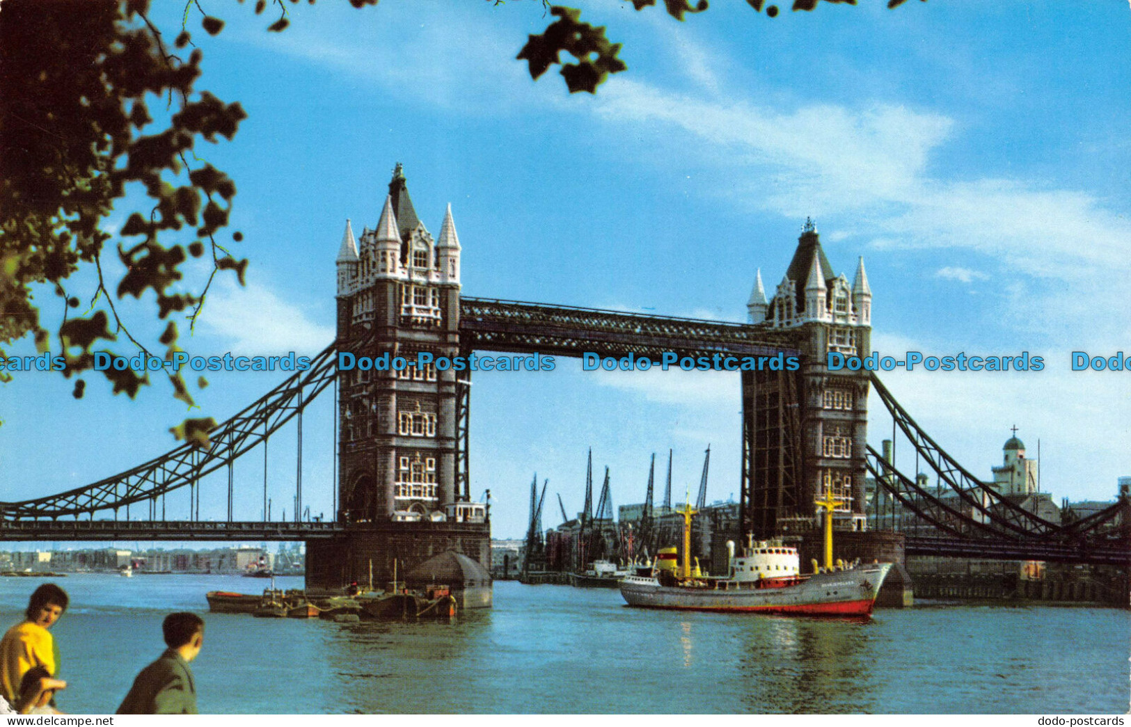 R064198 Tower Bridge. London. John Hinde. 1967 - Other & Unclassified