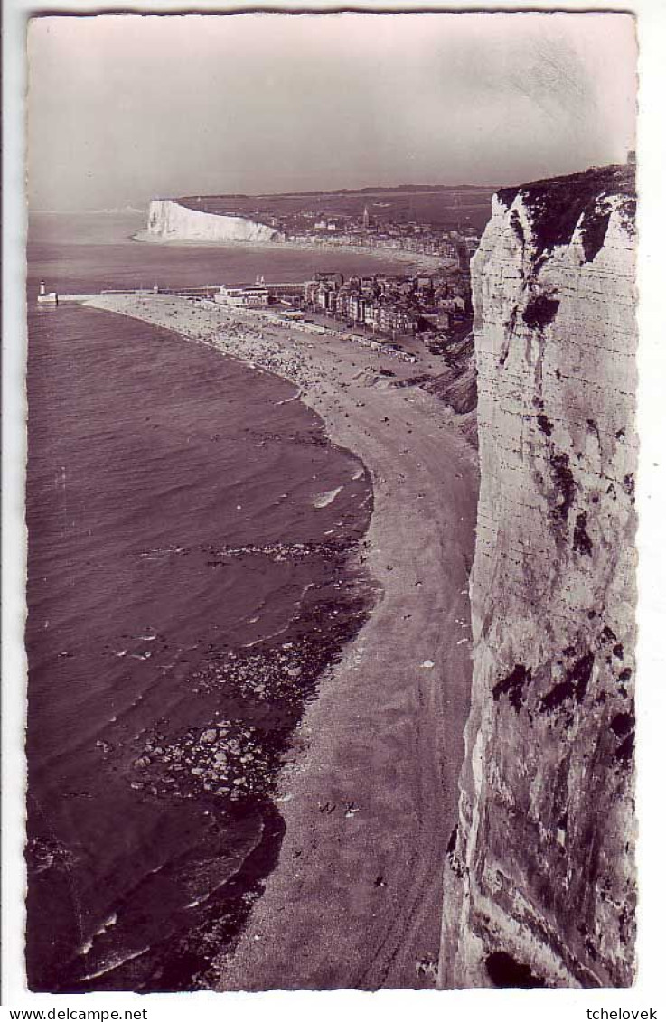 (76). SM. Le Treport. 4801 Vues Des Falaises & 34 La Plage - Le Treport